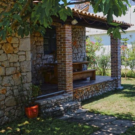 Villa Constantis Kalamákion Екстериор снимка
