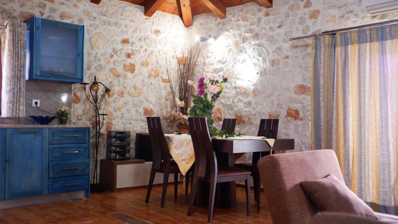 Villa Constantis Kalamákion Екстериор снимка