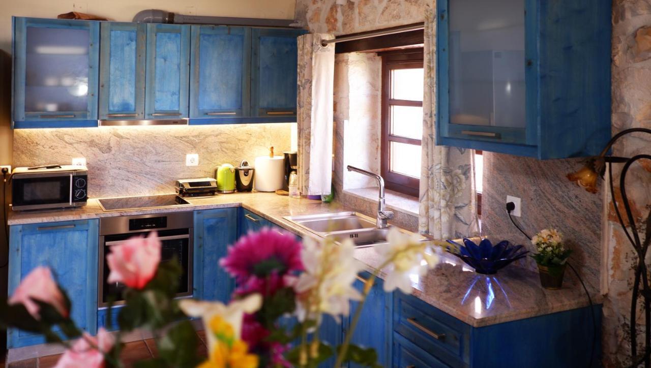 Villa Constantis Kalamákion Екстериор снимка